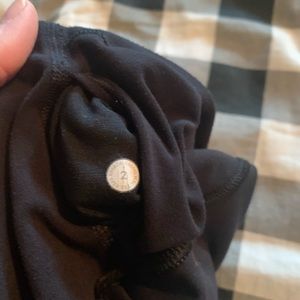 Lululemon leggings size 2 (Black)